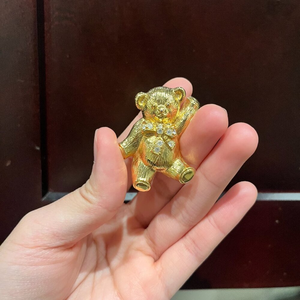Vintage Signed Avon Pendant/ Brooch Pin Gold Tone Metal Teddy Bear W Rhinestones